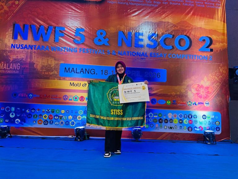 Prestasi Gemilang! Mahasiswa STISS Grobogan Sabet Bronze Medal Ajang Esai Nasional di Malang